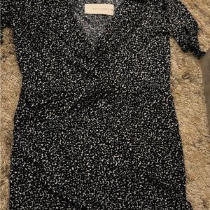 Banana Republic Black and White Patterned Blouse